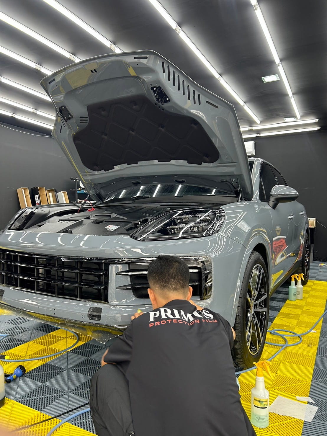 ผลงานติดฟิล์มกันรอย Porsche Cayenne PPF TPU