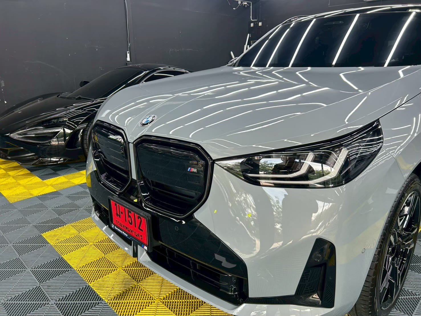 ฟิล์มกันรอย BMW iX1