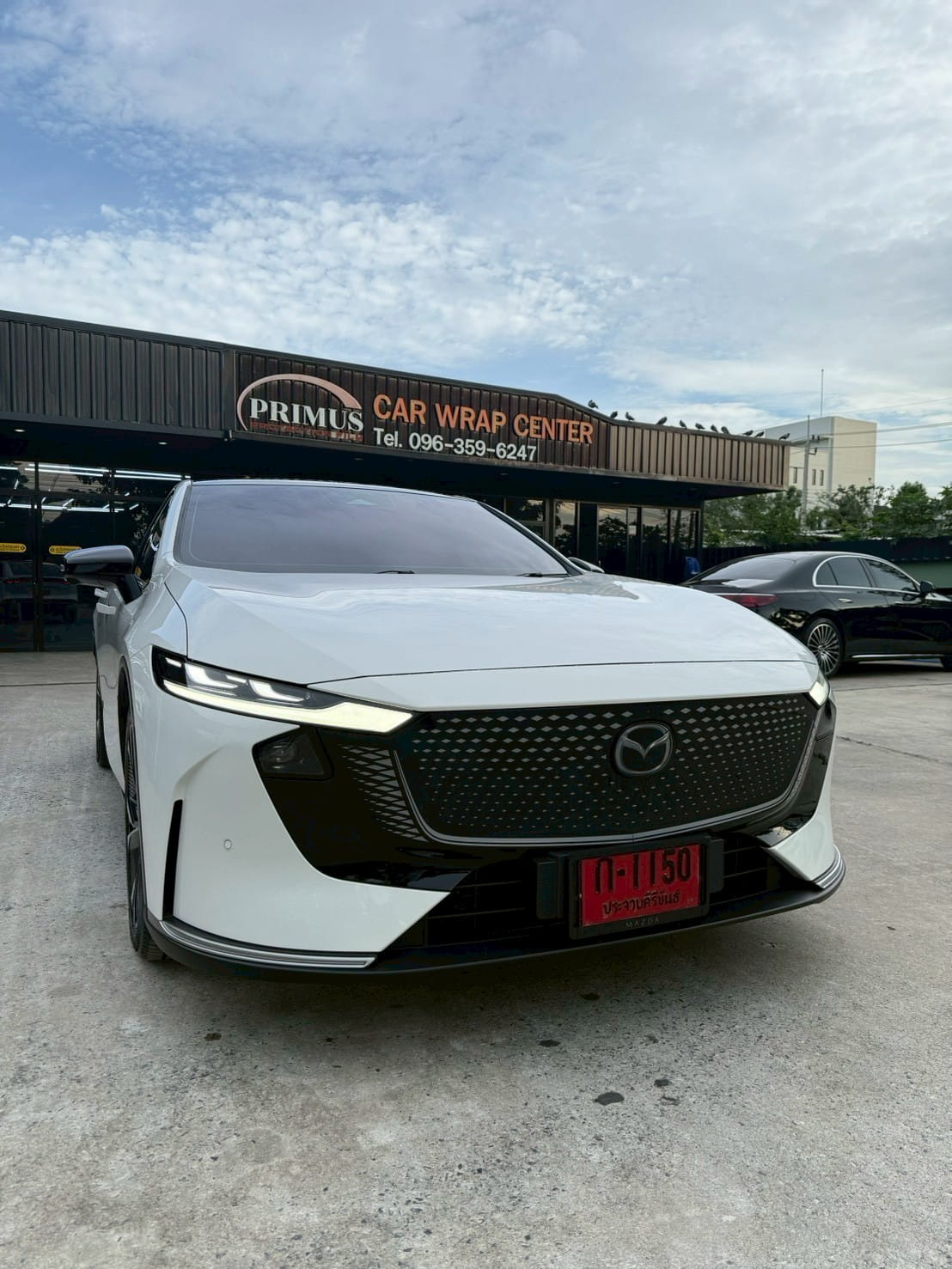 Mazda 6e ติดฟิล์มกันรอย PPF เสร็จสมบูรณ์ หน้ารถมุมที่ 2